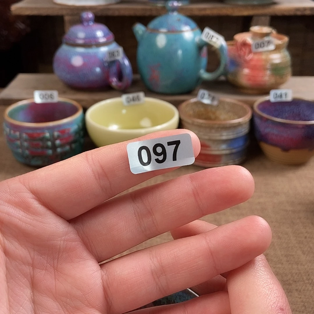 随***安瓷片钧瓷茶壶艺术