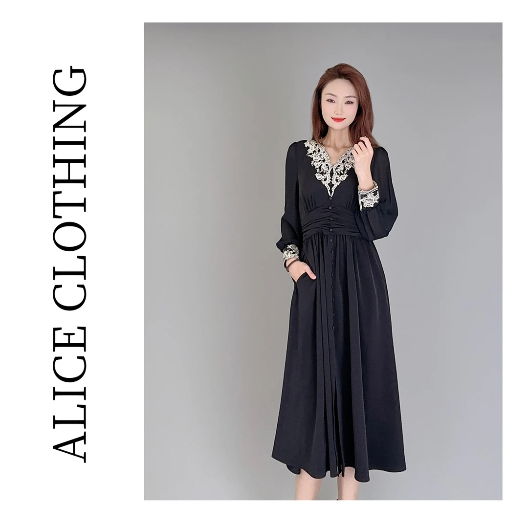 [alicelulu] “晚宴”法式连衣裙显瘦褶皱 华美刺绣 S2136629B