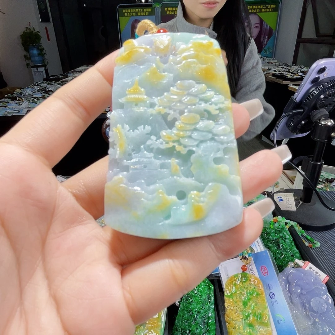 颈饰未镶嵌翡翠一