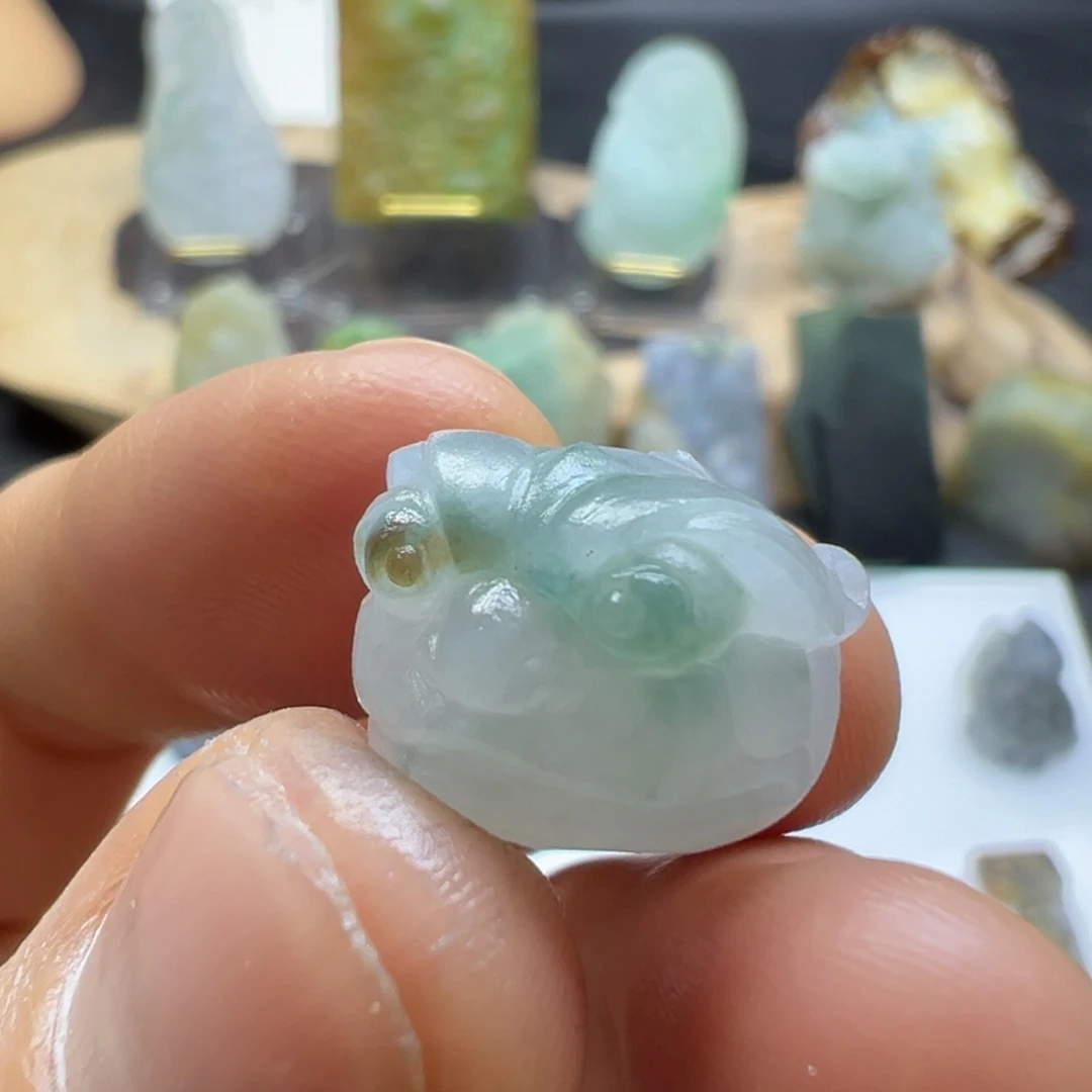定制翡翠未镶嵌缅甸翡翠A货挂件