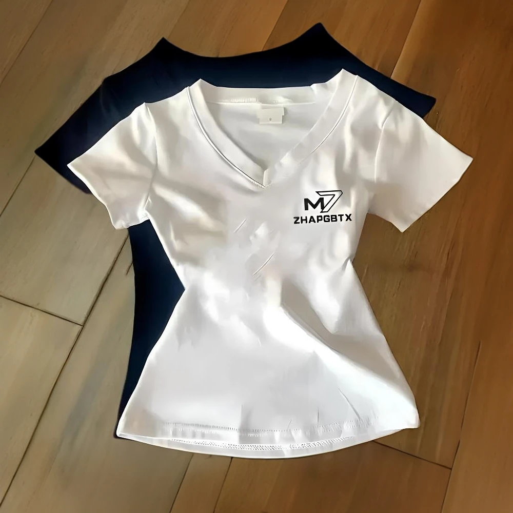新款2025夏季正肩V领短袖T恤韩系高街多巴胺甜美女生穿搭百搭上衣