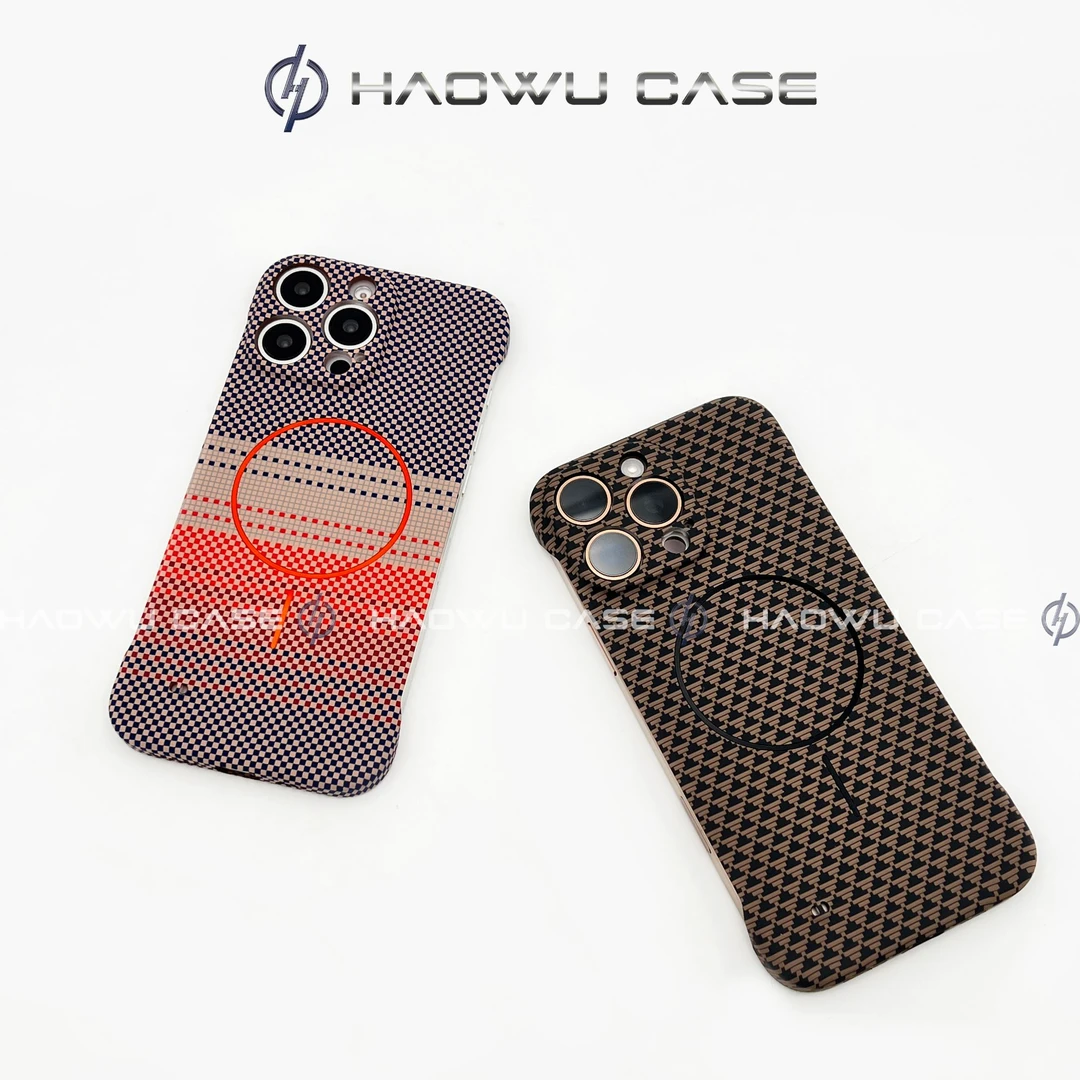 适用苹果17proMax碳纤维纹16无边框磁吸iPhone15轻薄防摔手机壳