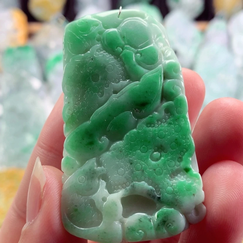 【闪购商品】翡翠吊坠(不含链)未镶嵌