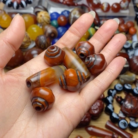 花***富玛瑙/玉髓合金珠宝半成品