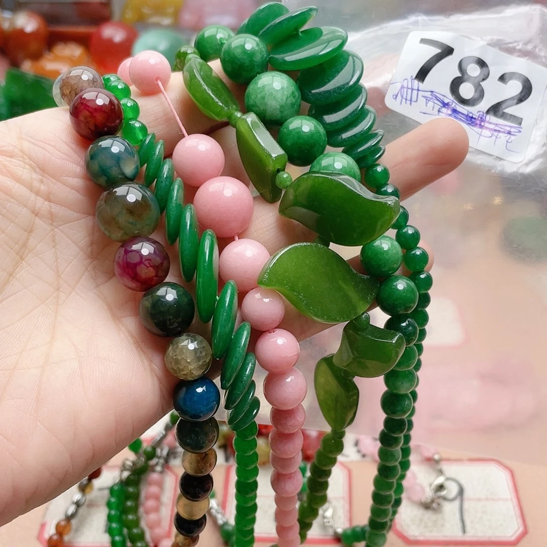 合金颈饰玛瑙/玉髓西*?