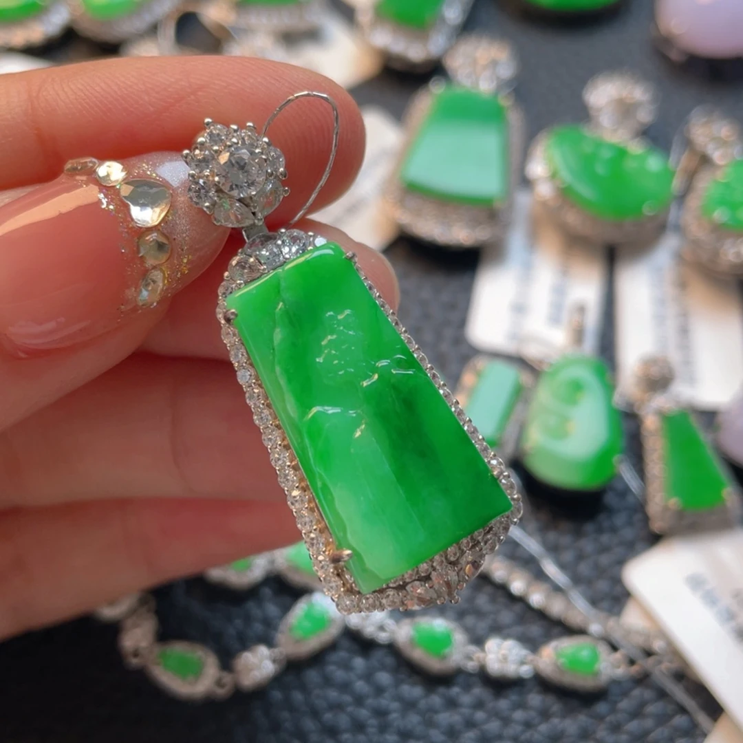 翡翠银S925镶嵌颈饰