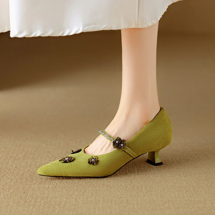 韩版时尚真皮浅口单鞋女尖头舒适粗跟通勤法式复古气质温柔玛女鞋