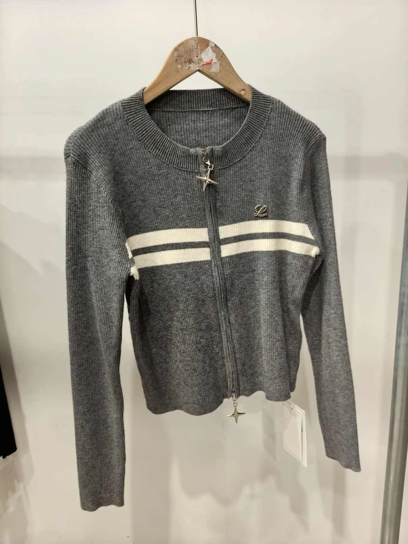 6059灰色长袖毛衣开衫气质时尚百搭