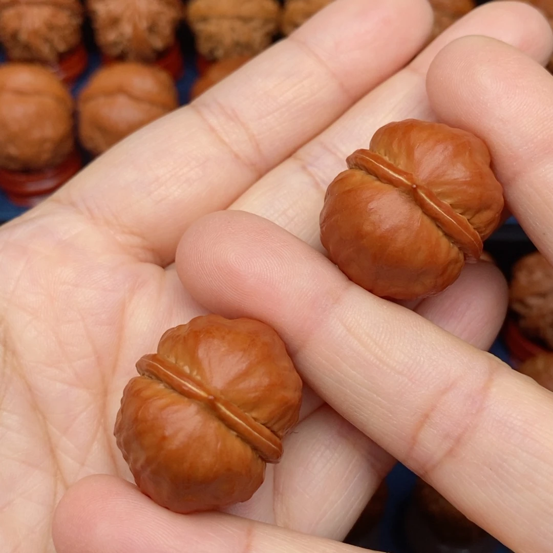 把件文玩核桃手捻元宝墩