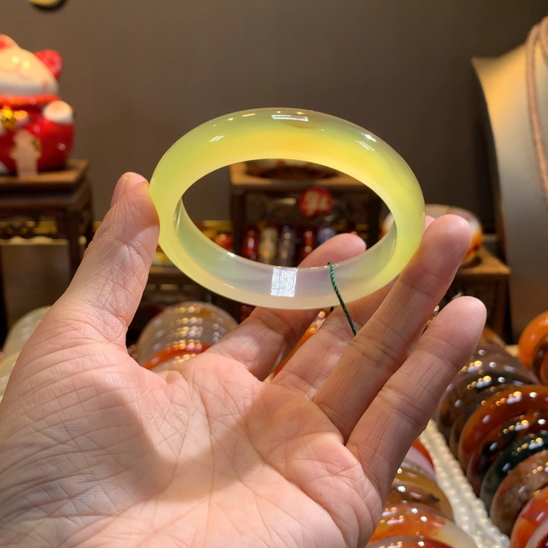 玛瑙/玉髓未镶嵌手镯27号62圈口