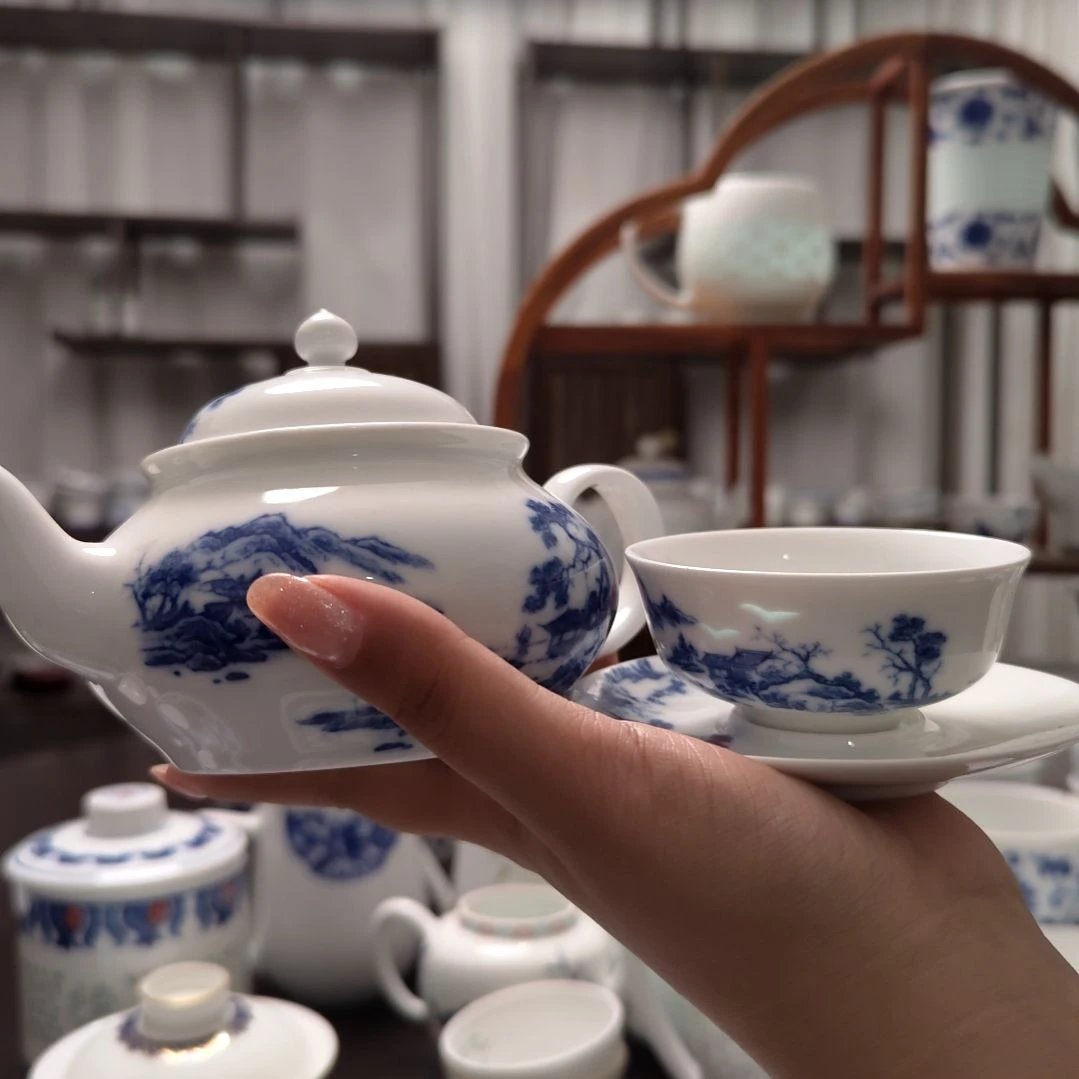 瓷江南韵茶壶一个两杯两碟