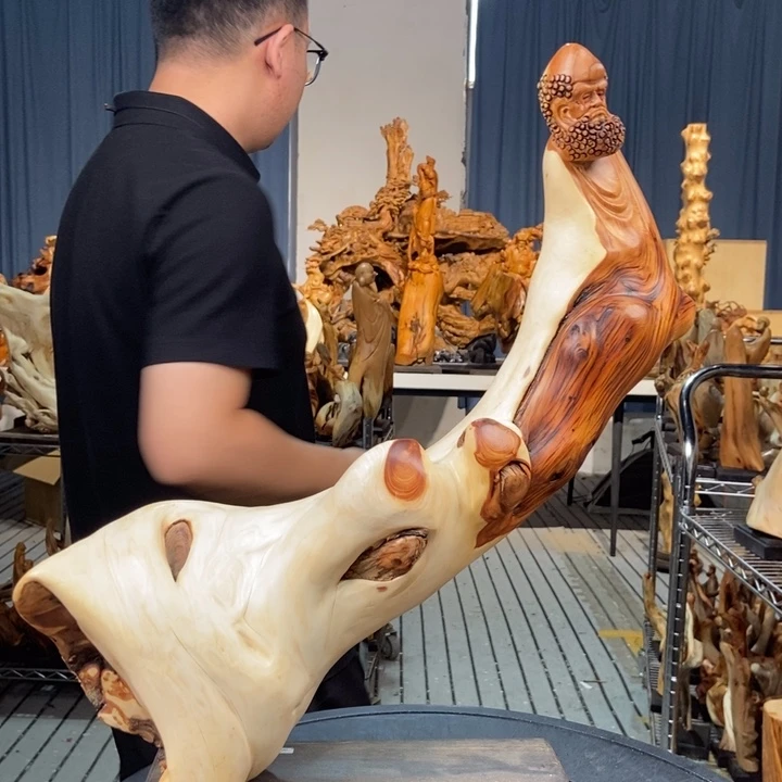 柏木（崖柏）随型摆件