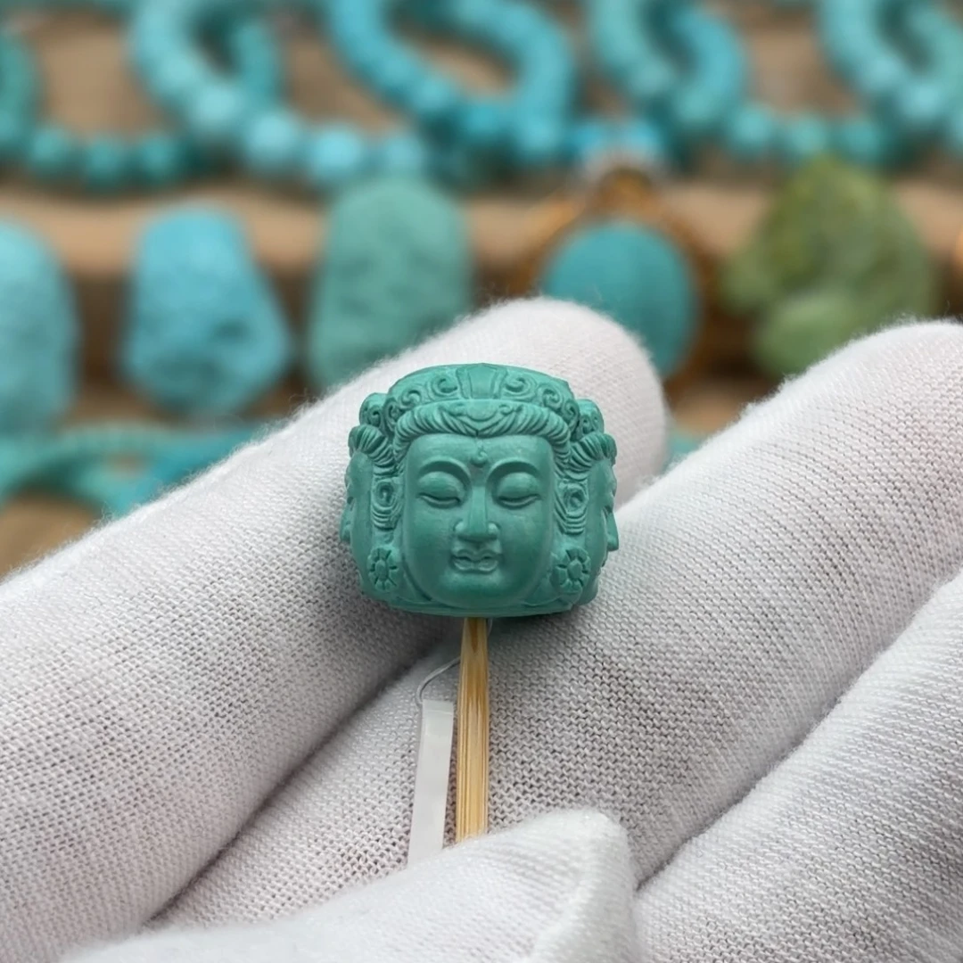 绿松石未镶嵌珠宝奇石