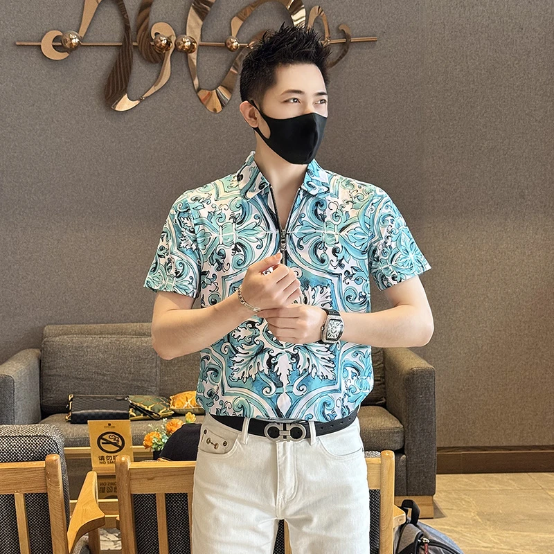 2025夏季翻领t恤衬衫男短袖潮流时尚印花衬衫男薄款休闲抗皱修身