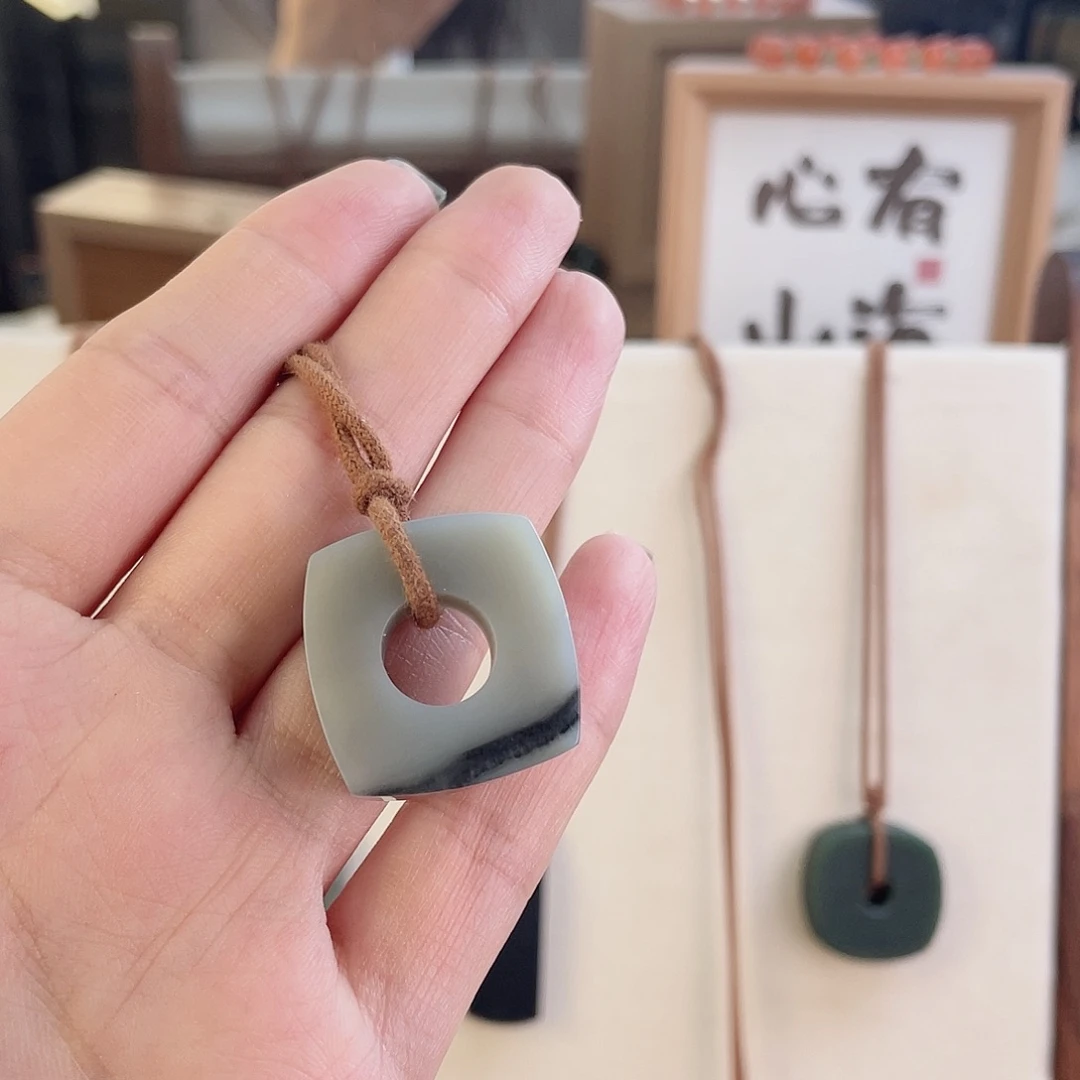 【闪购商品】手链未镶嵌和田玉