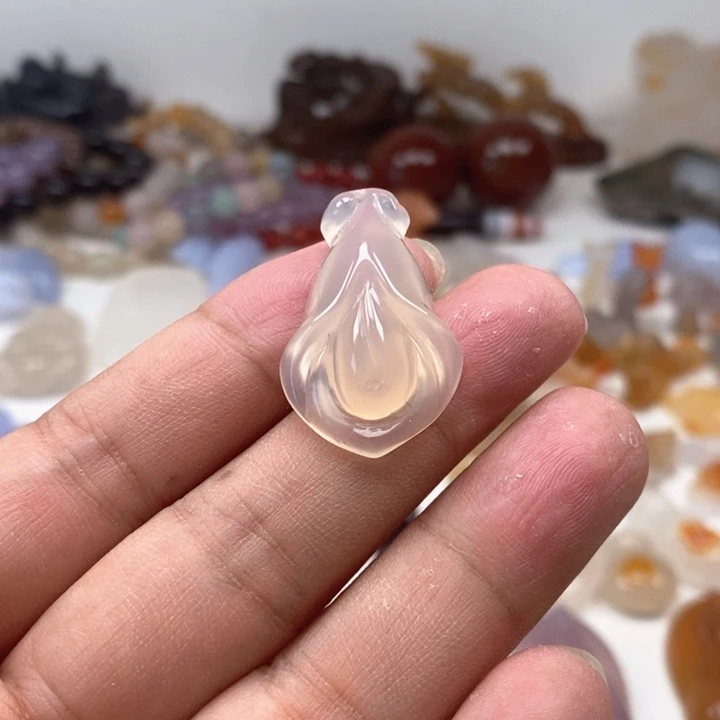 玛瑙/玉髓颈饰未镶嵌