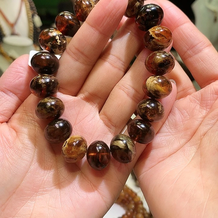 琥珀裸石未镶嵌花**圆琥珀