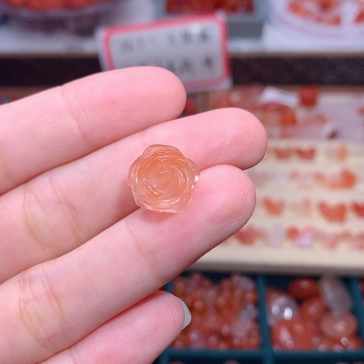 南红玛瑙未镶嵌南红玫瑰