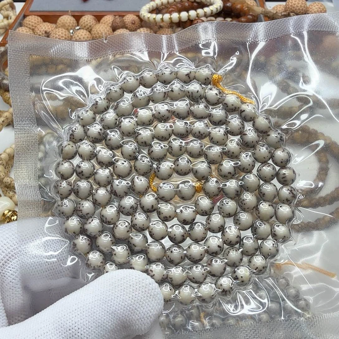 星月菩提手串3尊宠糯冰石玉河豚7左右108