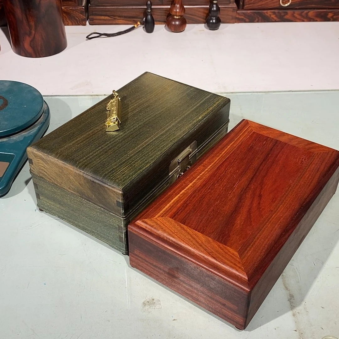 染料紫檀（血檀）斗***家盒两个