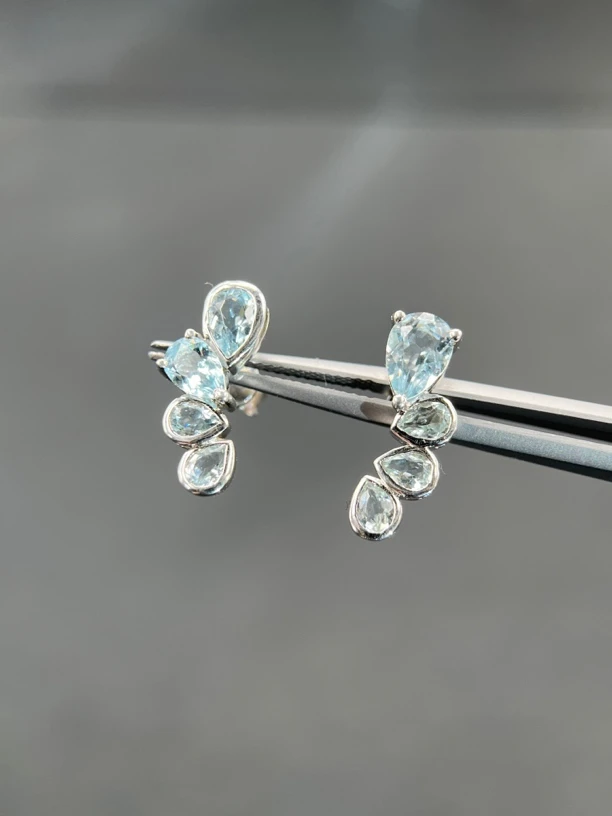 耳钉｜海蓝宝·水滴排列