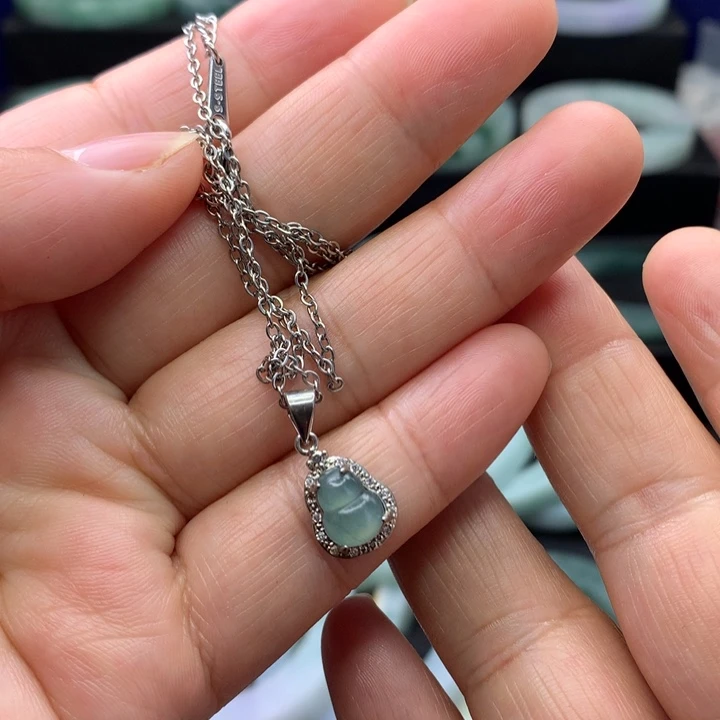 翡翠颈饰未镶嵌多样性