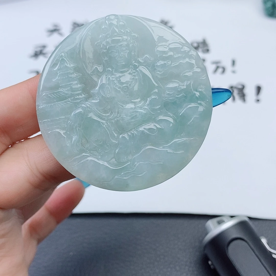 翡翠未镶嵌颈饰