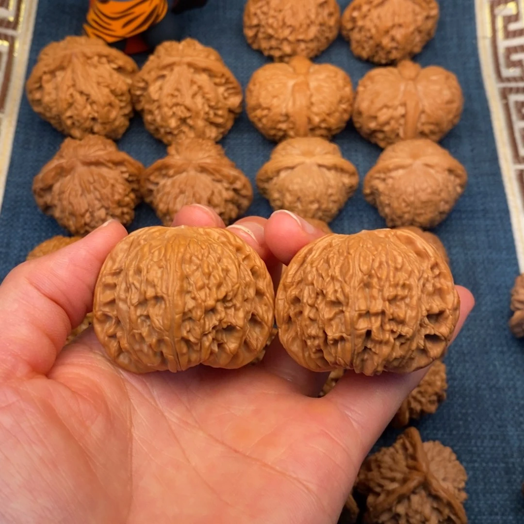 文玩核桃把件43全品正磨