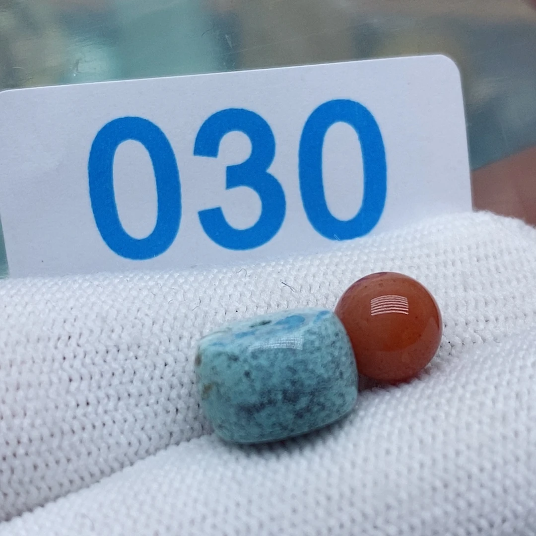 未镶嵌南红玛瑙珠宝奇石