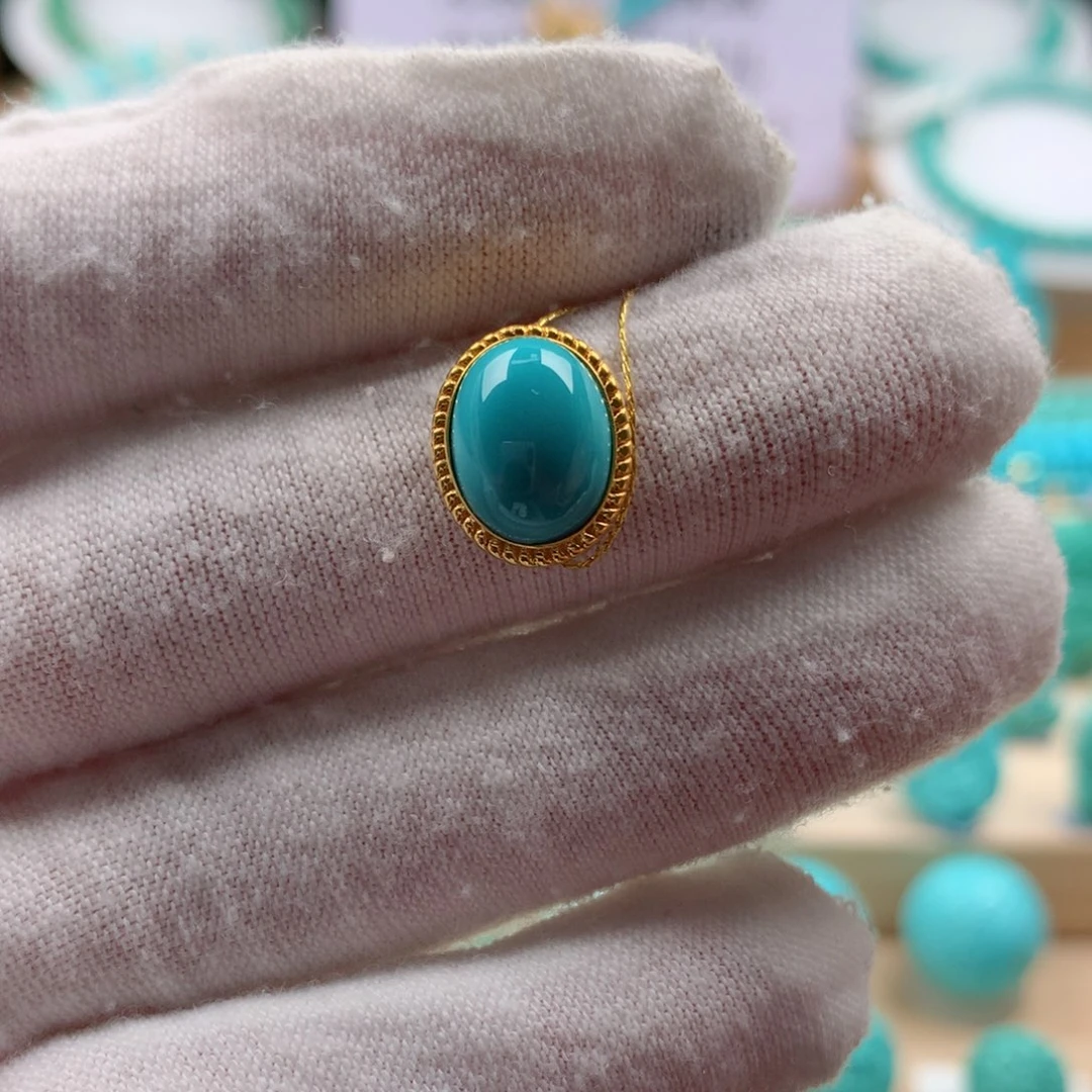 绿松石配饰18K金镶嵌