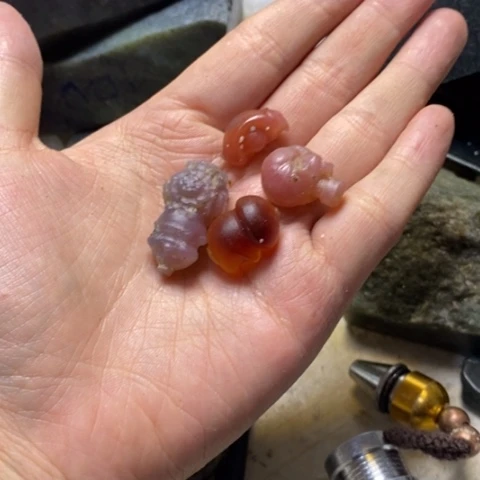 透闪石质玉未镶嵌珠宝半成品