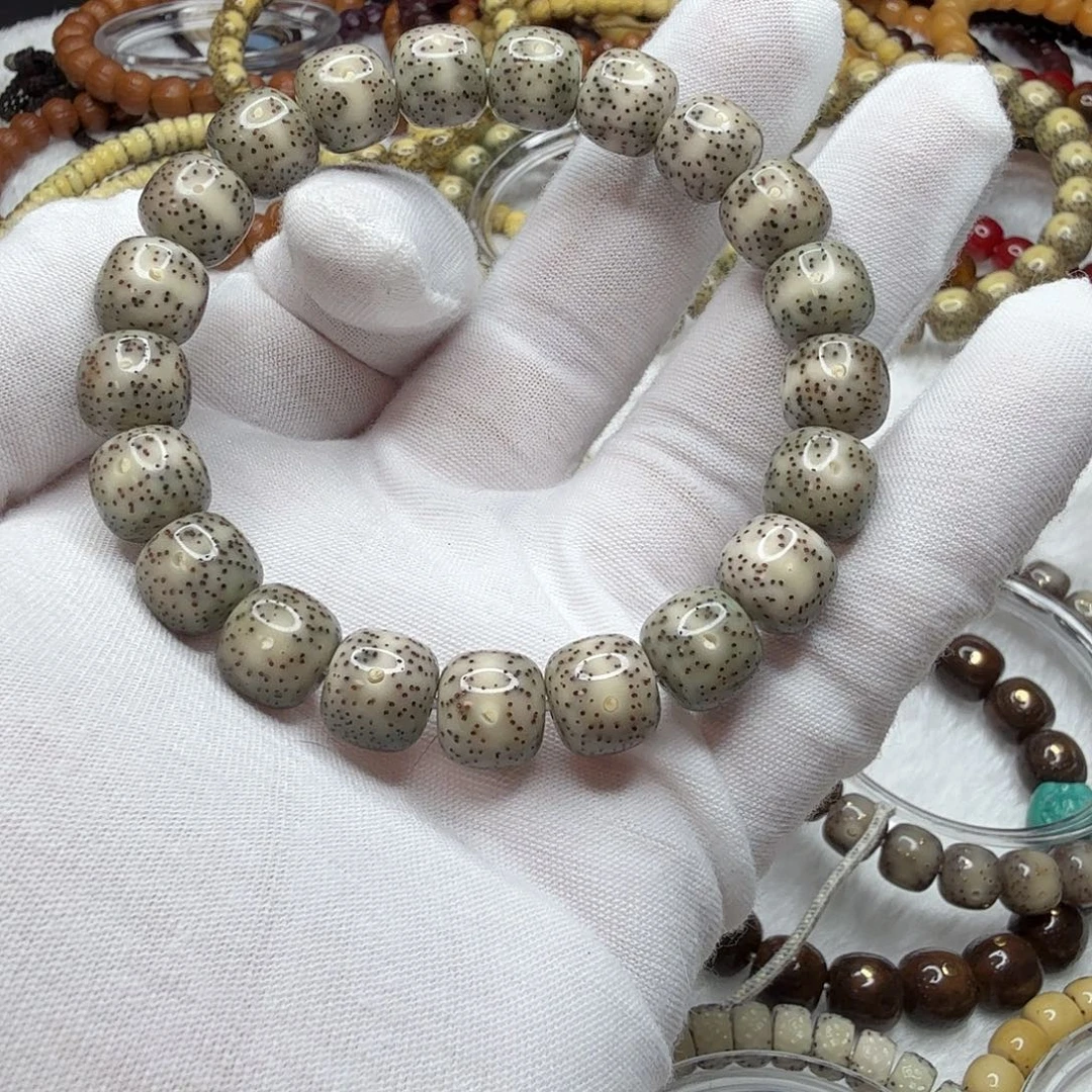 吊坠星月菩提卡11月朗星稀