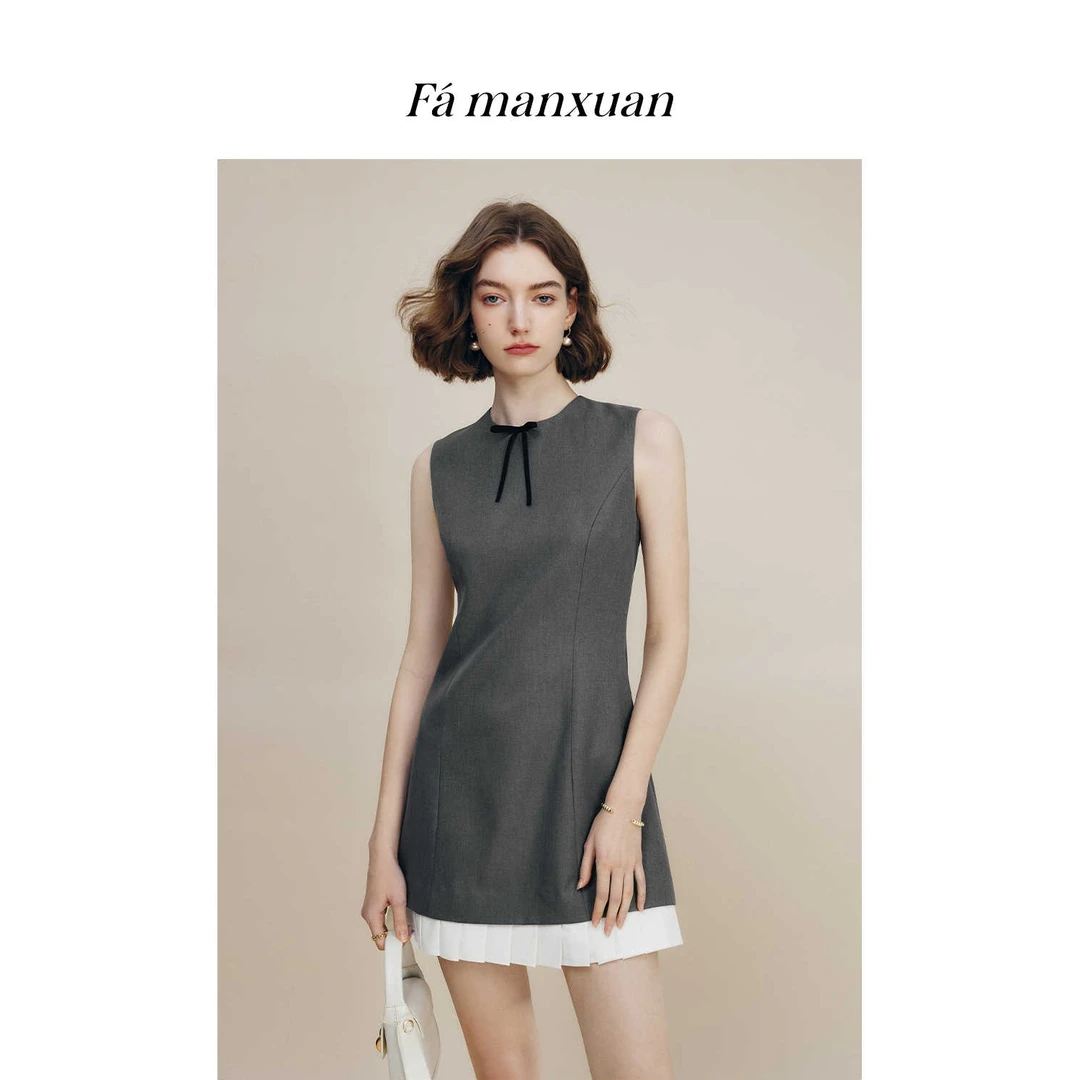 法曼萱MIU系少女感蝴蝶结压褶连衣裙女2025年夏季新款高级感裙子