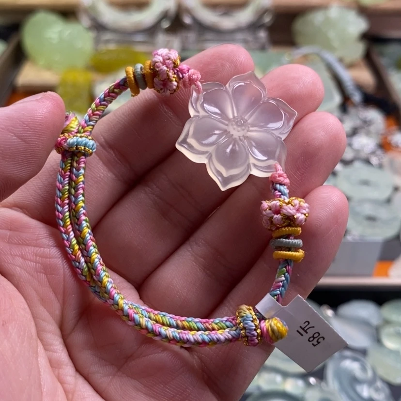 【闪购商品】蛇纹石玉未镶嵌颈饰