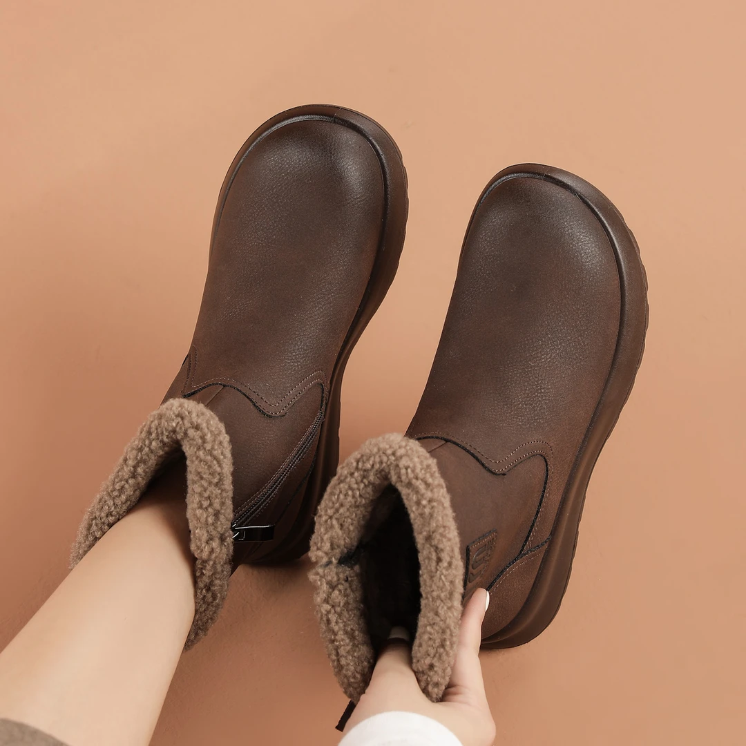 妈妈鞋棉鞋冬季新款防滑时尚雪地靴加厚中老年人加绒百搭保暖短靴