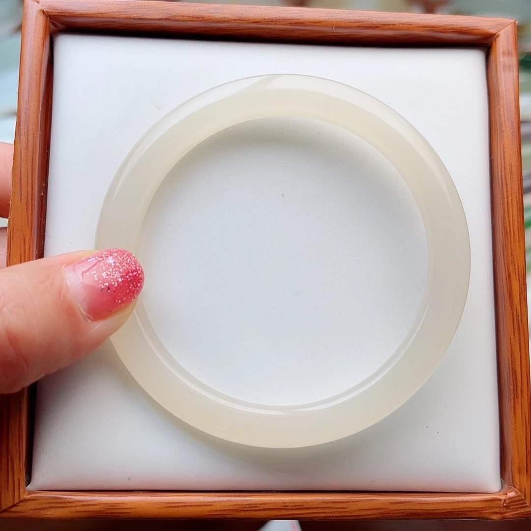 和田玉未镶嵌手镯55.8