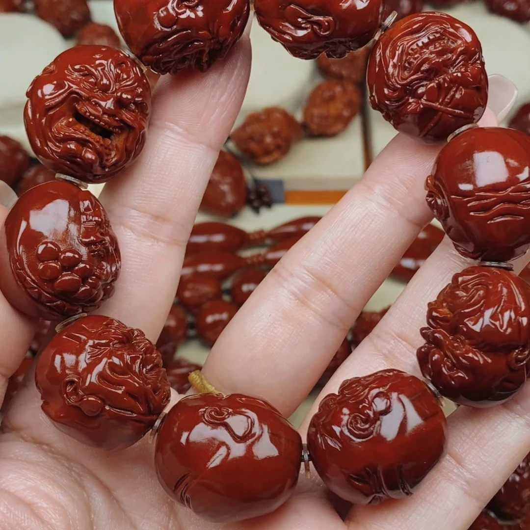 橄榄核吊坠Y****9恶僧单面