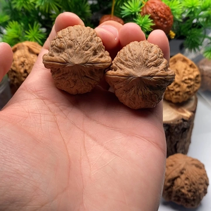 文玩核桃把件36全品铁锤