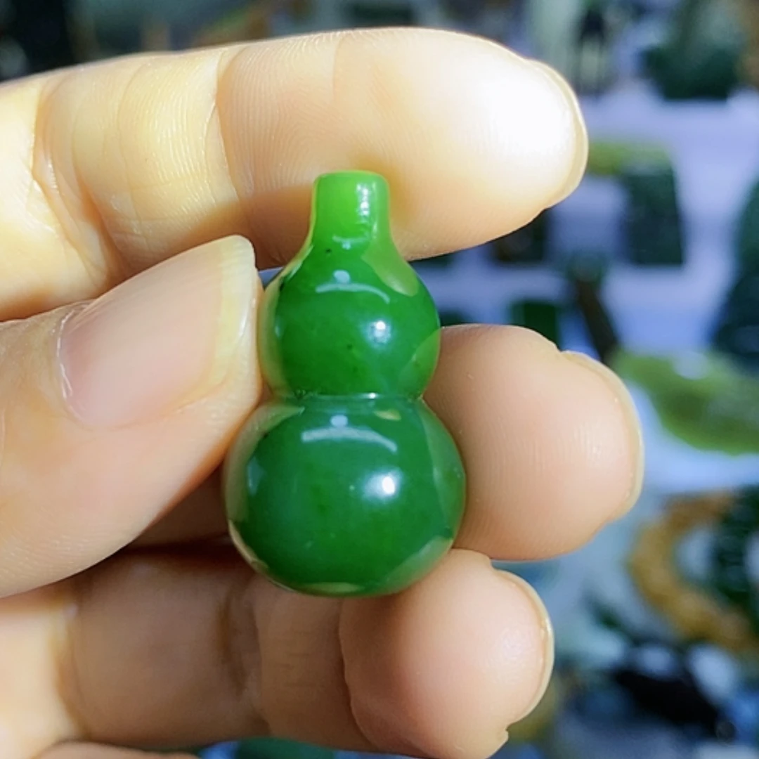 【闪购商品】和田玉（碧玉）未镶嵌挂件