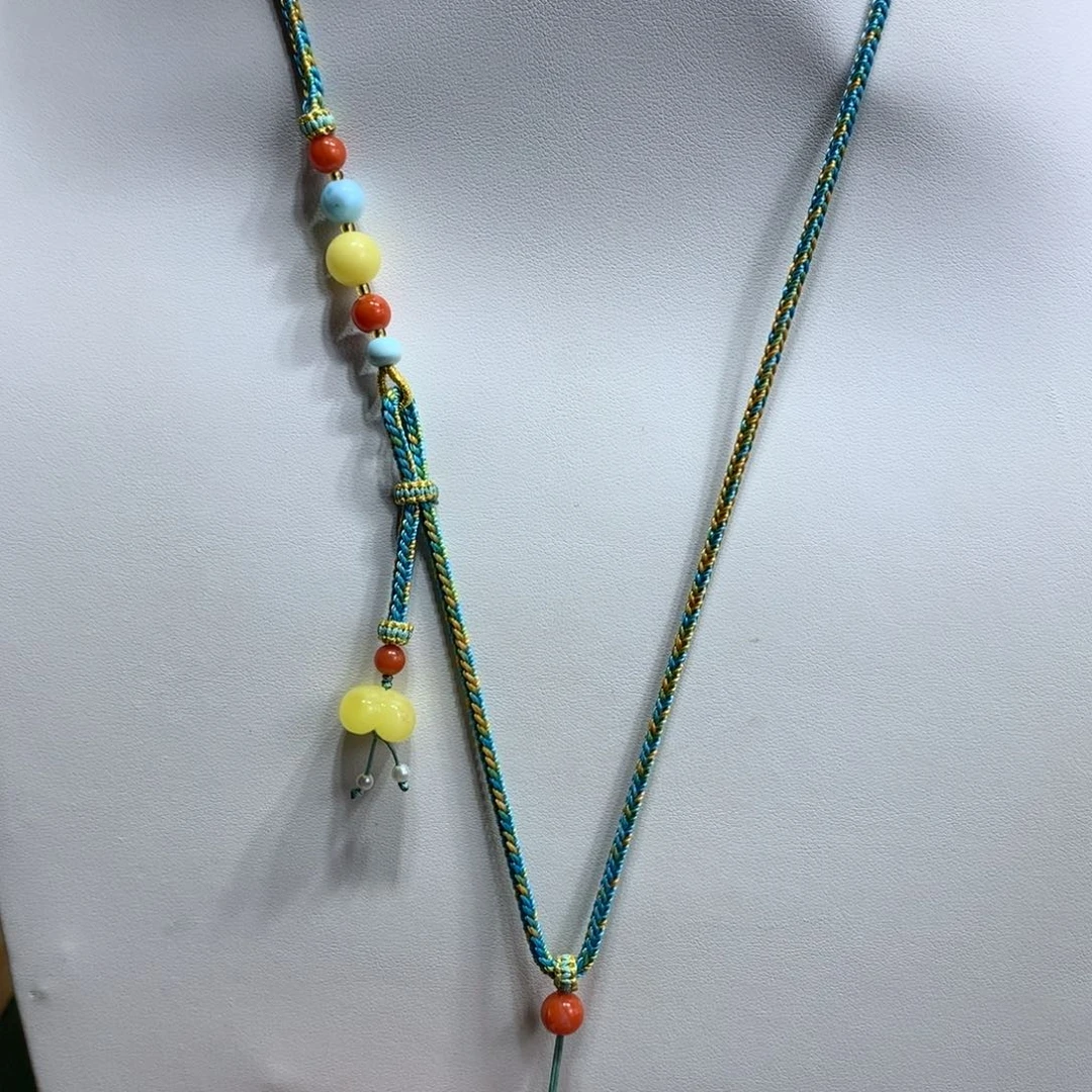 蜜蜡未镶嵌颈饰挂绳