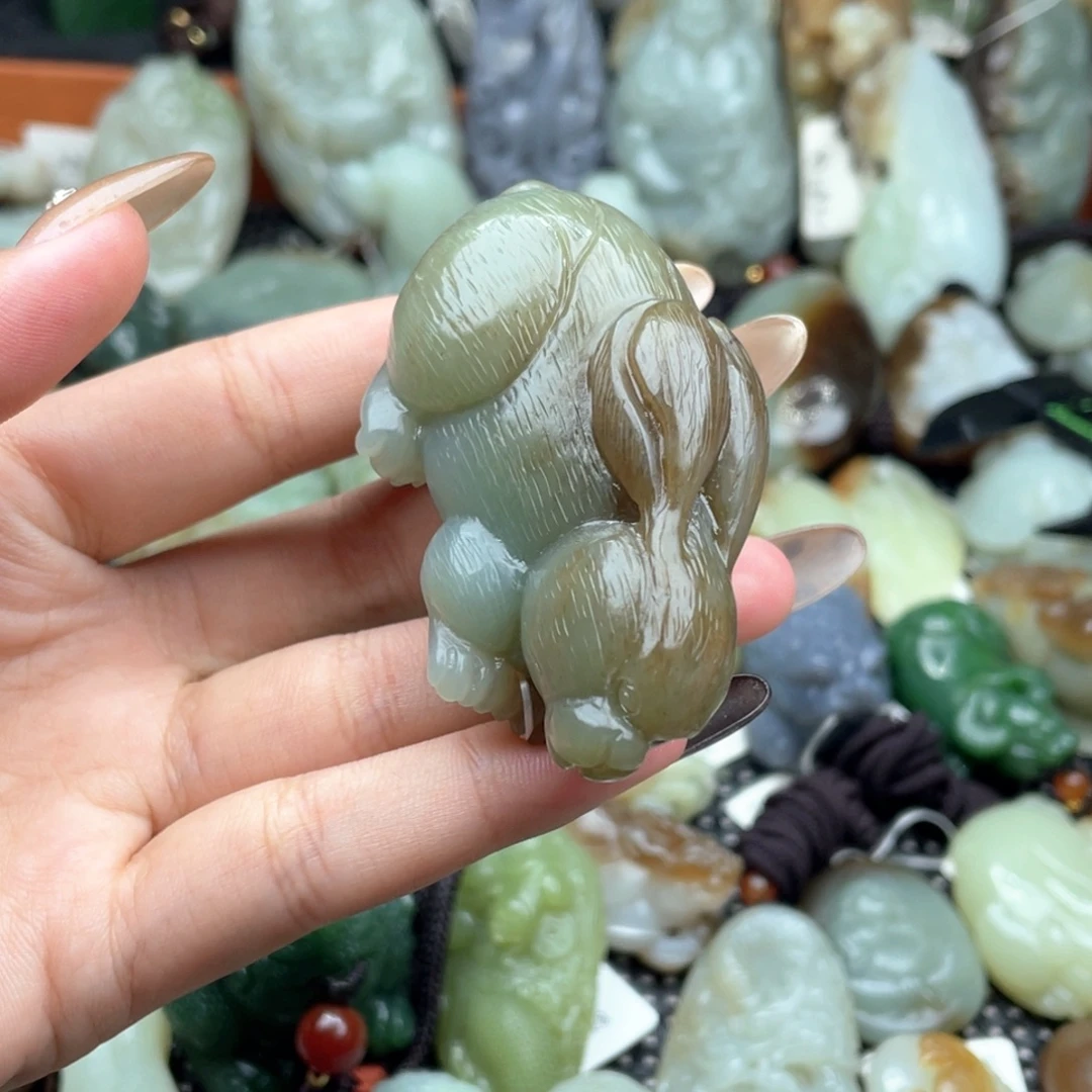 和田玉未镶嵌挂件