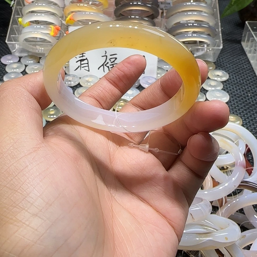 玛瑙/玉髓未镶嵌手镯