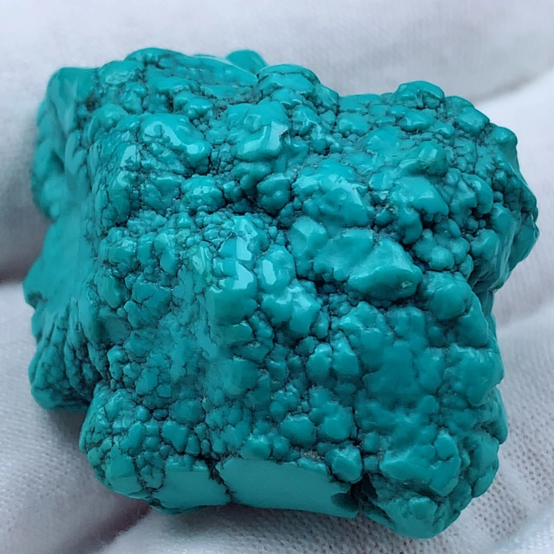 ༒***༒绿松石未镶嵌珠宝奇石