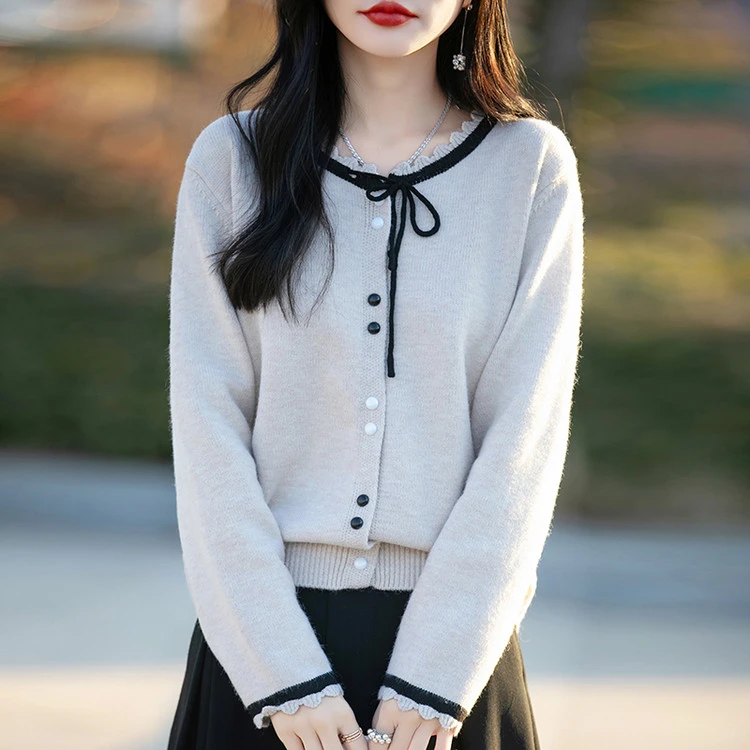 高级感2025秋冬新款羊毛衫女圆领拼色针织开衫外套羊绒外搭上衣