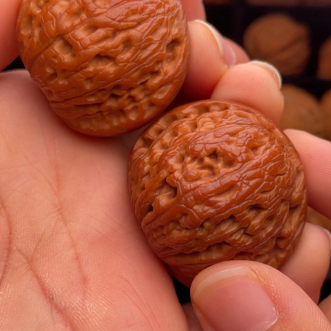 文玩核桃把件秦岭山脉核桃