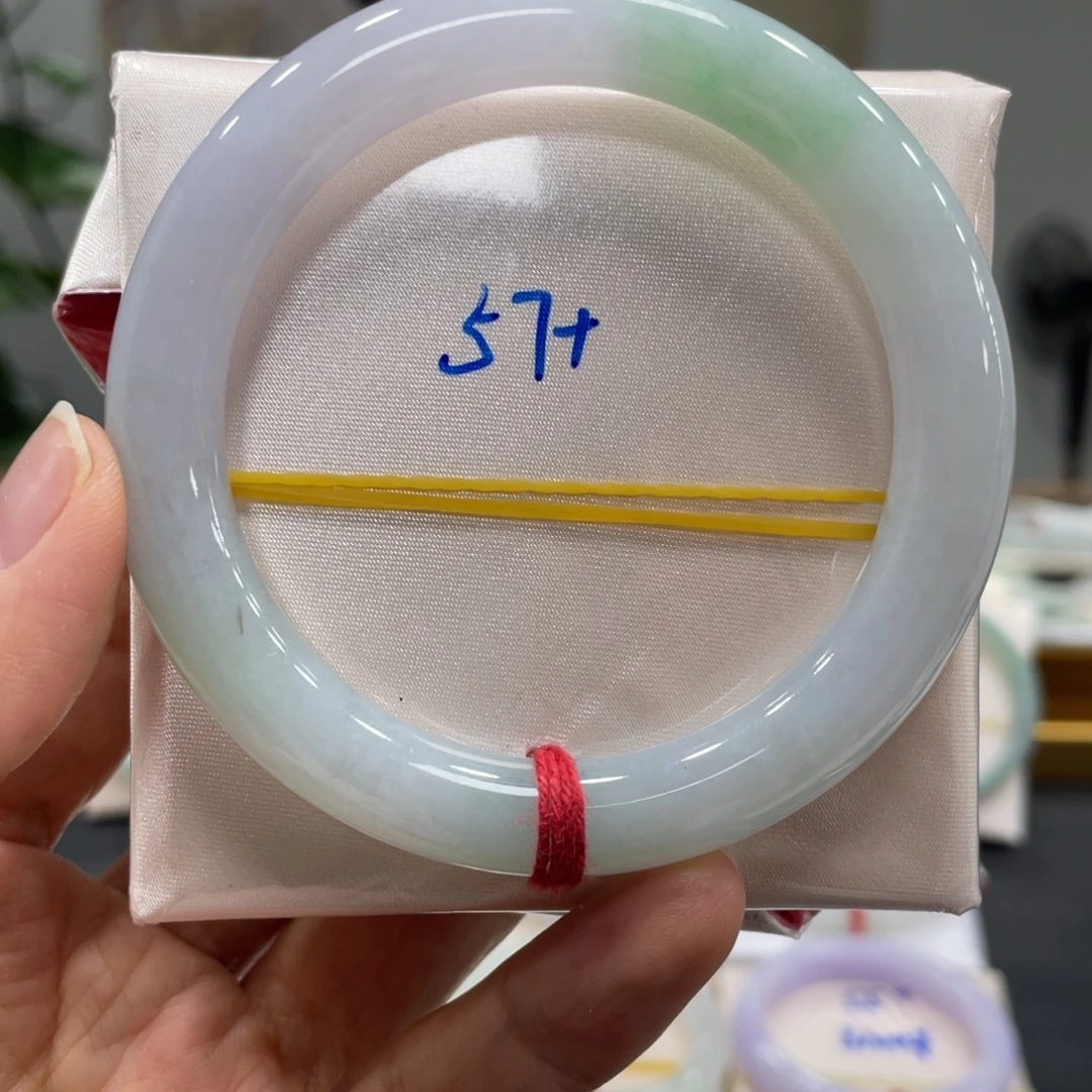 翡翠未镶嵌手镯翡翠