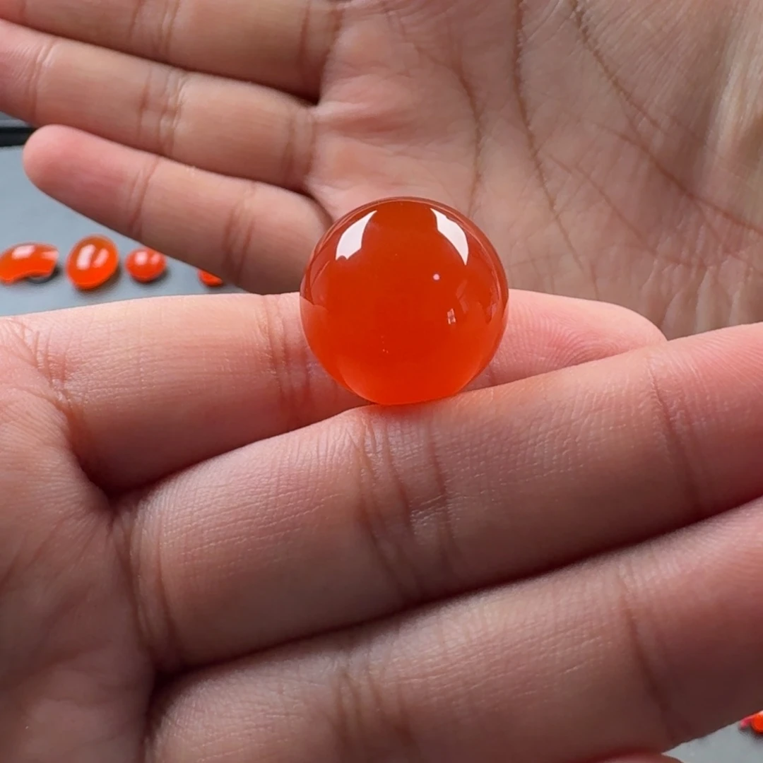南红玛瑙未镶嵌圆珠18.3mm