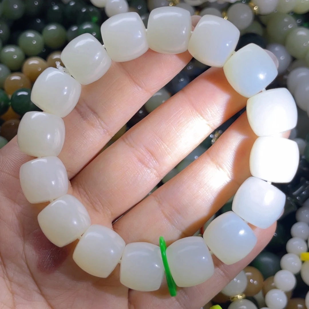 手链未镶嵌和田玉