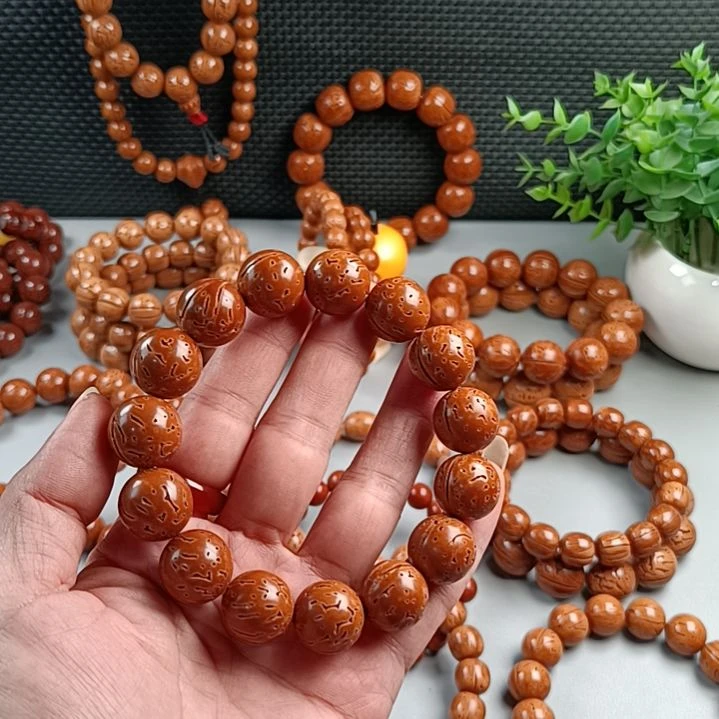 手串桃核铁籽密纹红魔16