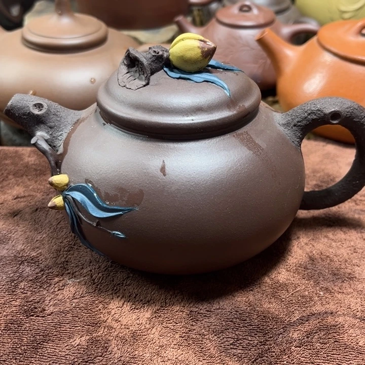 紫砂茶壶紫砂艺术学院的学生